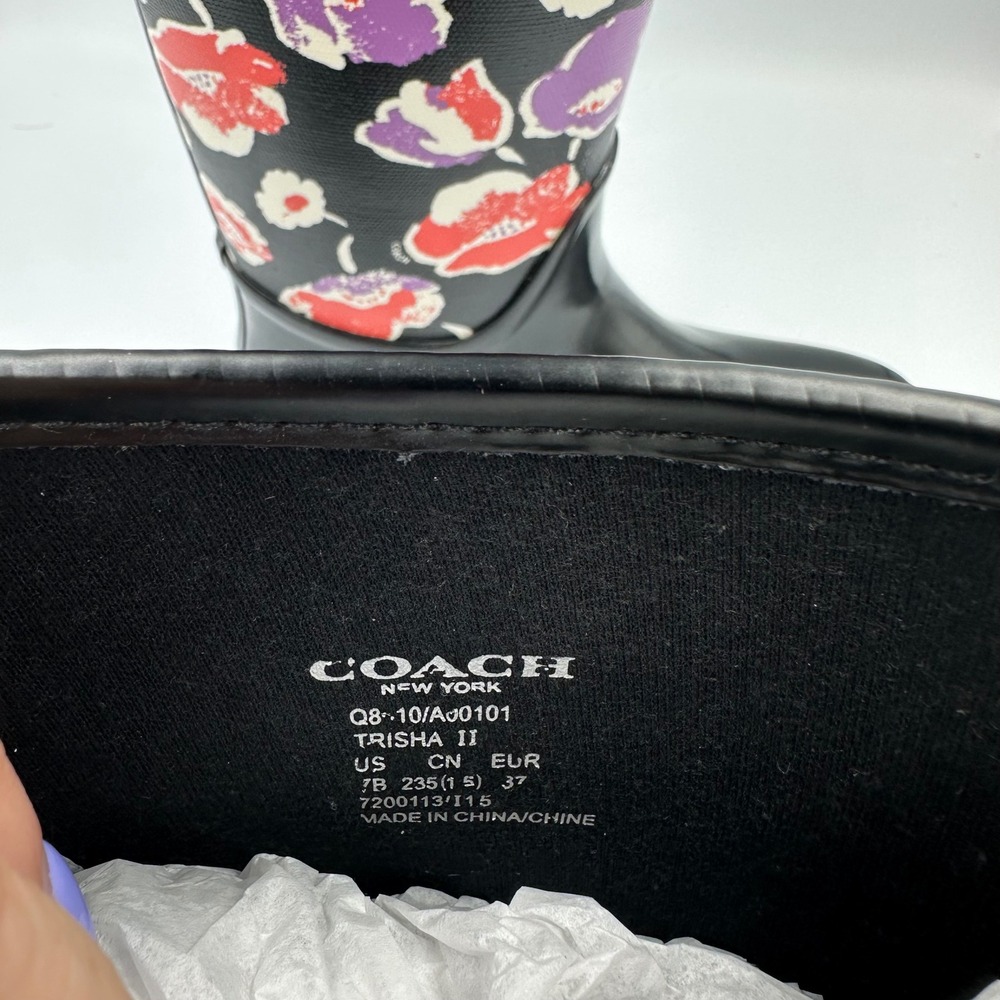 Coach Trisha II Print Rain Boots Black Floral Buckle Accent Size 7B - Picture 11 of 15